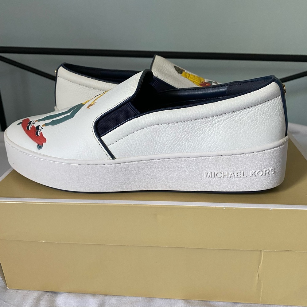 Michael Kors 9.5